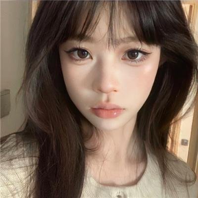 5个吓鬼的少年